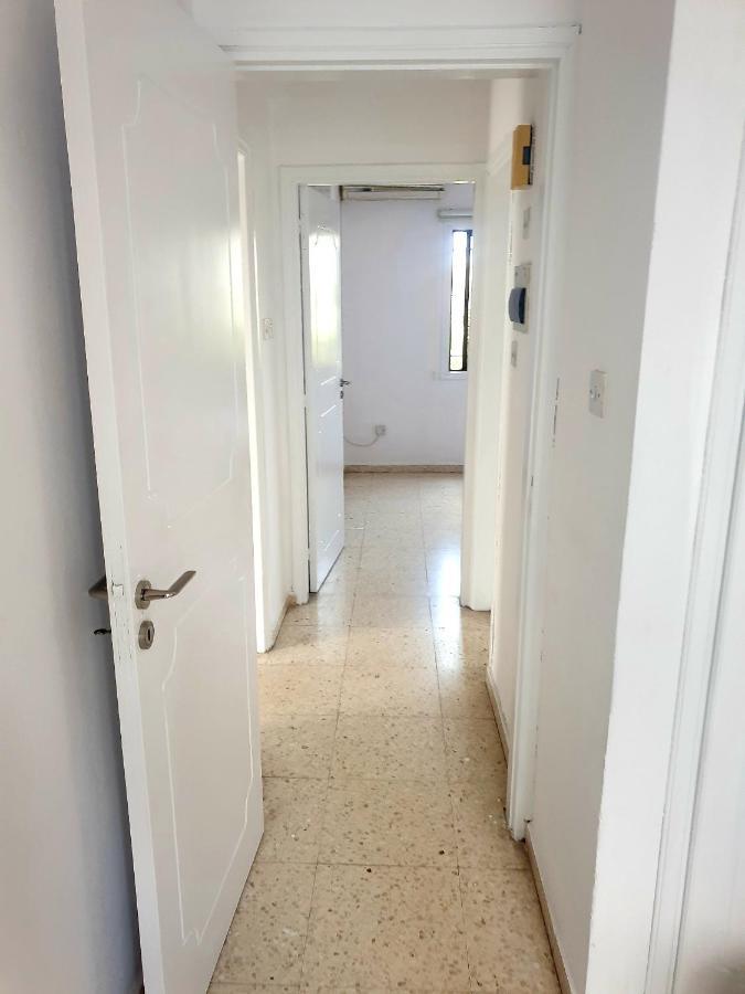 Spacious 2 Bedroom Appartment Near Mall -Internet 1Gbps Paphos ภายนอก รูปภาพ