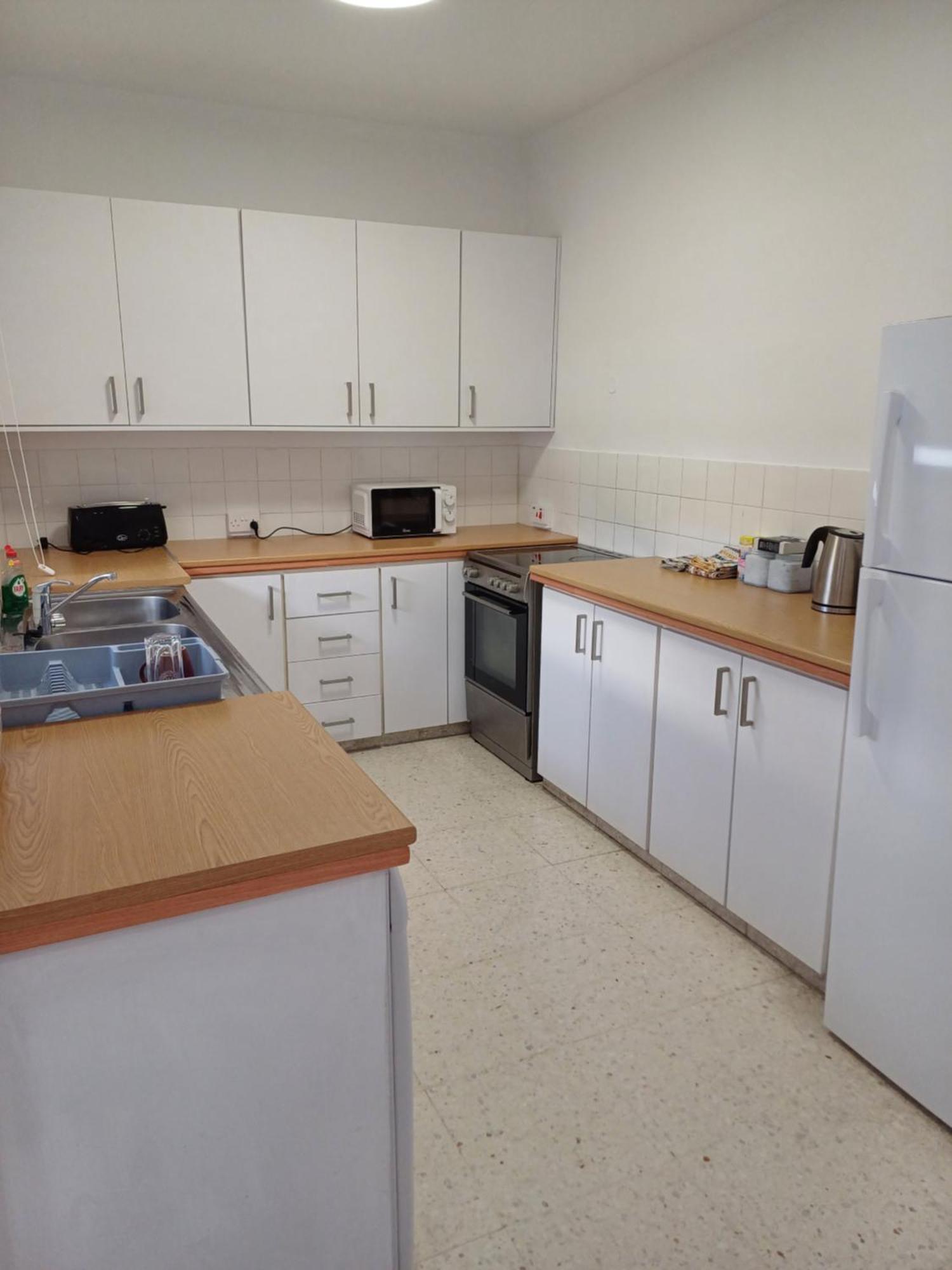Spacious 2 Bedroom Appartment Near Mall -Internet 1Gbps Paphos ภายนอก รูปภาพ